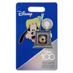 Disney Goofy And Humphrey Bear Pin – Hold That Pose – 100 – Limited Release -Disney 3801059617592 3
