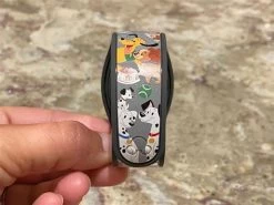 Disney Dogs MagicBand 2 By Dooney & Bourke – Limited Edition 11 Disney Dogs MagicBand 2 By Dooney & Bourke – Limited Edition -Disney OIP 94c74e86 e2d5 48c1 ad75 244c2477be27